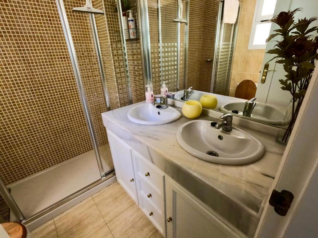 Comfy Apartment In The Heart Of The Costa Del Sol Sitio de Calahonda Bagian luar foto